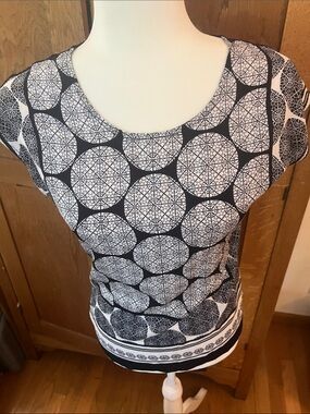 The Limited Navy and White Geometric Short Sleeve Tee
